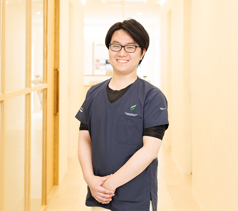 歯科医師のご紹介